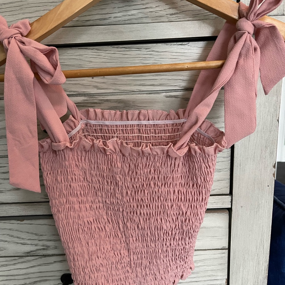 Dusty rose smocked crop with tie